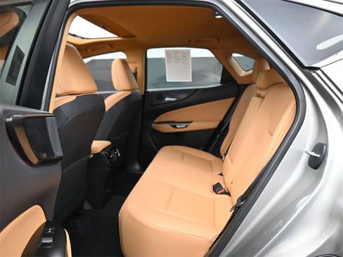 Used 2024 Lexus NX 250 250 Premium image 16