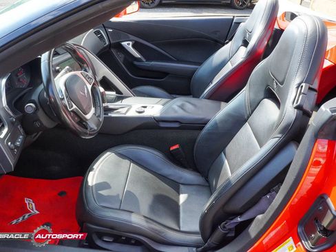 Used 2014 Chevrolet Corvette Stingray Convertible RWD image 18