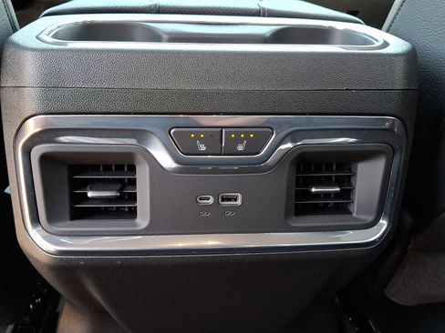 Used 2026 GMC Sierra 1500 Denali w/ Denali Reserve Package AWD/4WD image 11