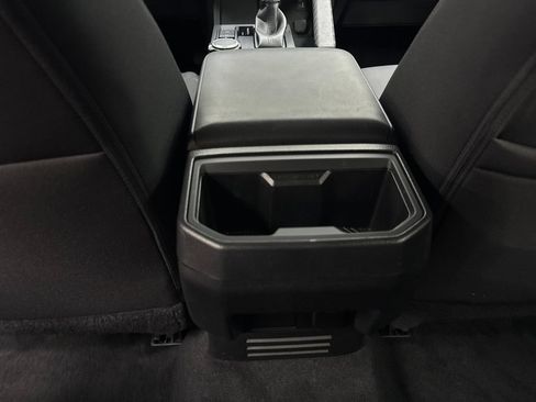 Used 2025 Toyota Tacoma SR AWD/4WD image 69