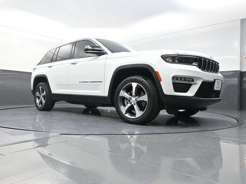 Used 2022 Jeep Grand Cherokee Limited 4xe AWD/4WD image 19