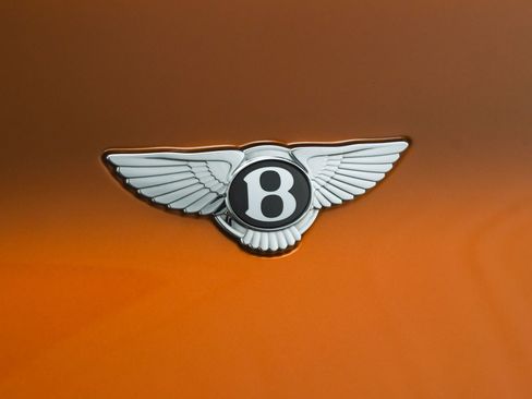 Certified 2022 Bentley Bentayga image 24