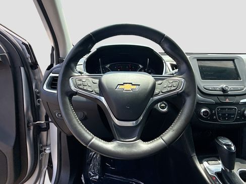 Used 2019 Chevrolet Equinox LT AWD/4WD image 36