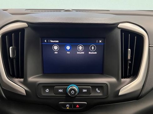 Certified 2024 GMC Terrain SLE FWD image 22