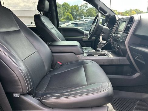 Used 2017 Ford F150 XLT w/ Equipment Group 302A Luxury AWD/4WD image 14