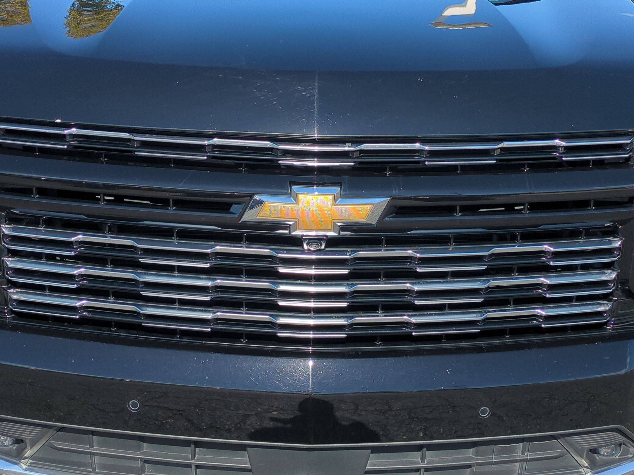 Certified 2025 Chevrolet Suburban High Country AWD/4WD image 11