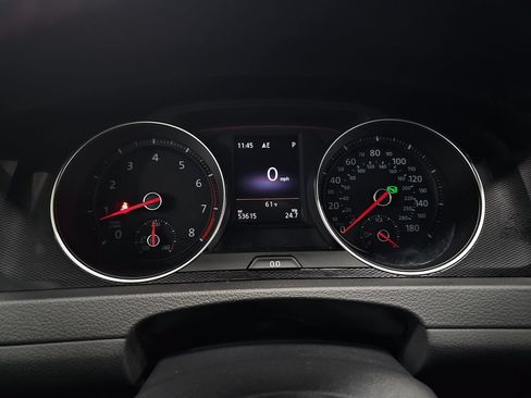 Used 2015 Volkswagen GTI S FWD image 21