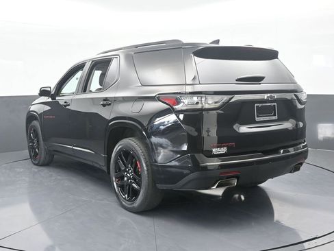 Used 2021 Chevrolet Traverse Premier w/ Redline Edition image 4