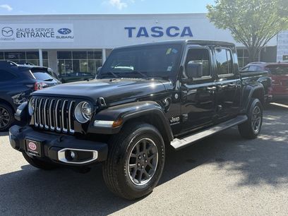 Used 2021 Jeep Gladiator Overland w/ Popular Equipment Package
