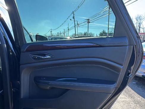 Used 2016 Cadillac SRX Luxury w/ Driver Awareness Package image 13