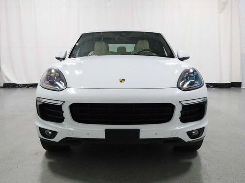 Used 2015 Porsche Cayenne S AWD/4WD image 14
