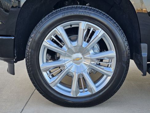 Certified 2024 Chevrolet Silverado 1500 High Country image 14