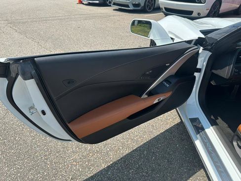 Used 2017 Chevrolet Corvette Grand Sport image 9