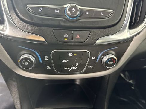 Used 2023 Chevrolet Equinox LS w/ LS Convenience Package AWD/4WD image 10