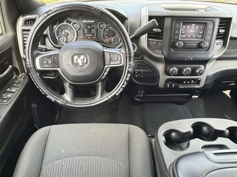 Used 2024 RAM 3500 Tradesman w/ Chrome Appearance Group AWD/4WD image 23