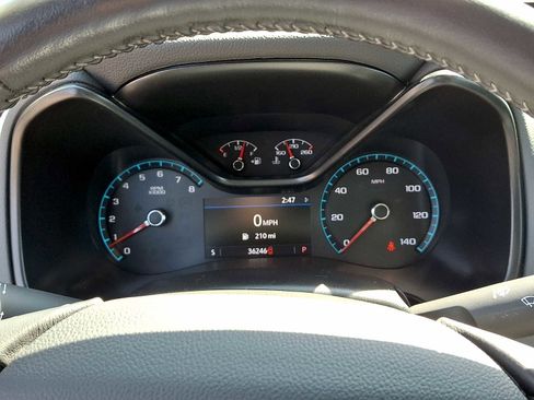 Used 2022 Chevrolet Colorado Z71 w/ Z71 Midnight Edition AWD/4WD image 21