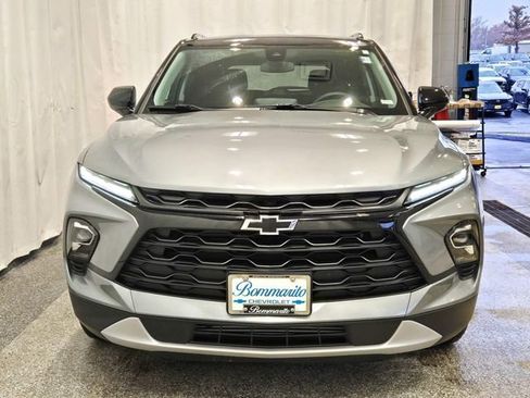 Used 2025 Chevrolet Blazer LT w/ Midnight/Sport Edition image 5