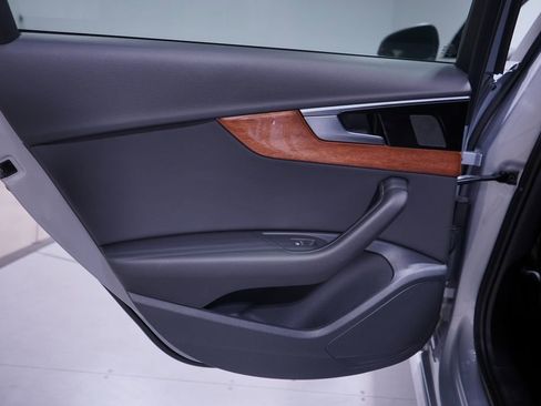 Used 2022 Audi A4 2.0T Premium w/ Convenience Package image 15