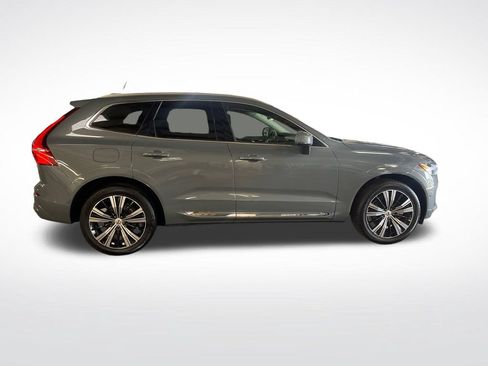 Used 2023 Volvo XC60 B5 Plus w/ Climate Package AWD/4WD image 7