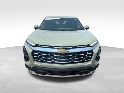 Used 2026 Chevrolet Equinox LT FWD image 10