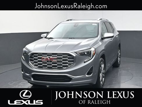 Used 2020 GMC Terrain Denali w/ Denali Premium Package image 5