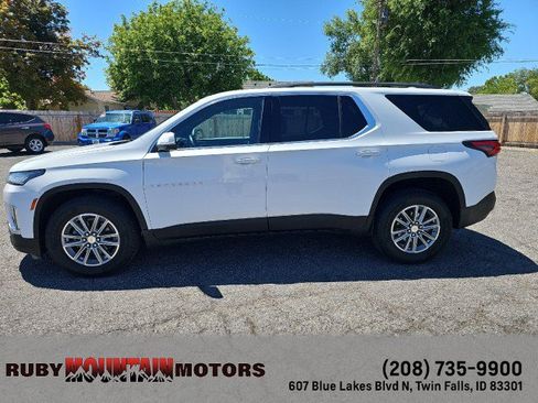 Used 2022 Chevrolet Traverse LT AWD/4WD image 4