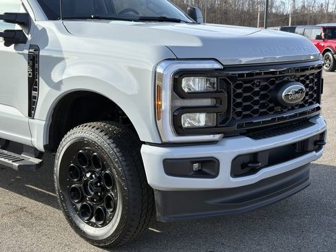 New 2026 Ford F350 XLT w/ XLT Premium Package image 9