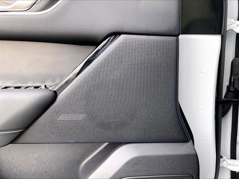 Used 2026 Land Rover Range Rover Velar S image 35