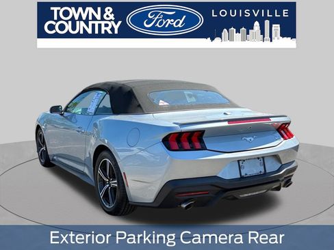 Used 2024 Ford Mustang Premium RWD image 5
