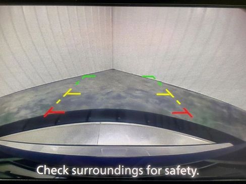 Used 2023 Nissan Rogue SV image 21