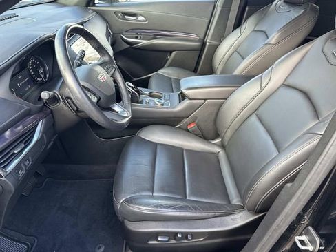 Used 2022 Cadillac XT4 Luxury w/ Trailering Package AWD/4WD image 18
