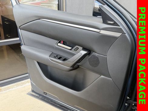 Used 2025 MAZDA CX-50 AWD 2.5 S w/ Weather Package image 23