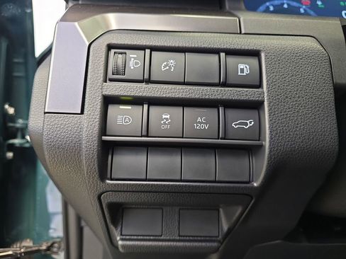 Used 2025 Toyota 4Runner TRD Off-Road Premium image 26