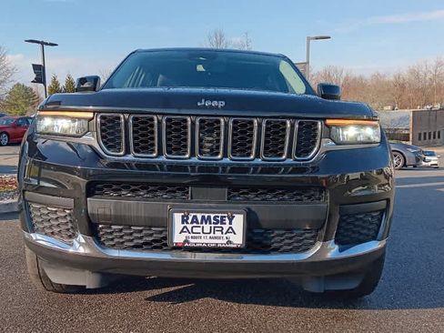 Used 2021 Jeep Grand Cherokee L Laredo w/ Luxury Tech Group I image 11