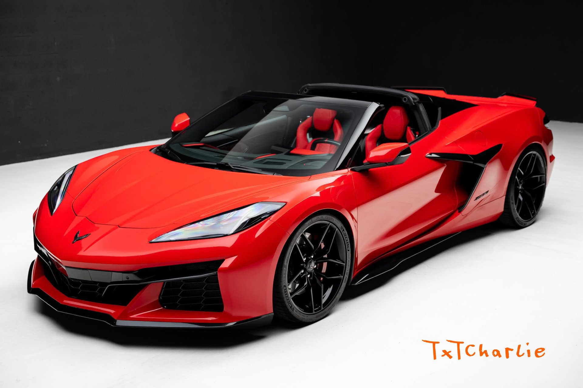 Used 2026 Chevrolet Corvette Z06 w/ Stealth Interior Trim Package RWD image 1