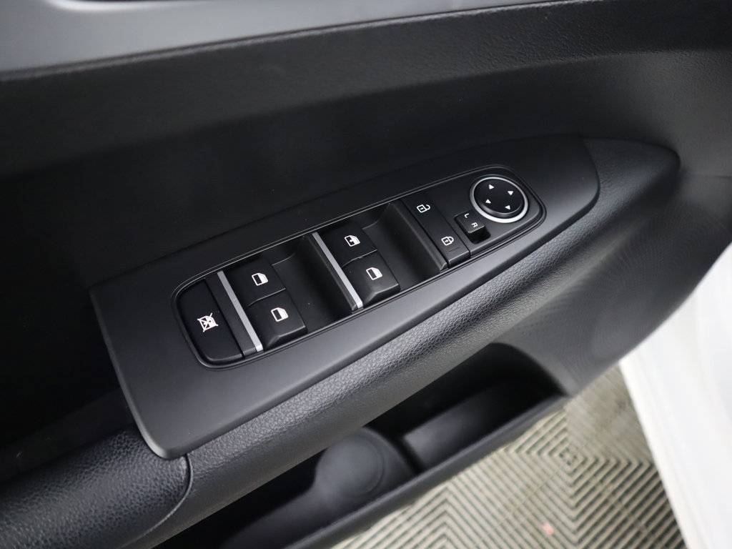 Used 2023 Kia Forte LXS FWD image 34