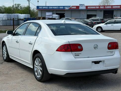 Used 2011 Buick Lucerne CXL image 7