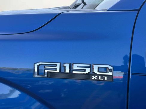 Used 2017 Ford F150 XLT w/ Equipment Group 302A Luxury AWD/4WD image 37