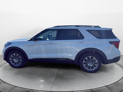 New 2026 Ford Explorer Active w/ Active Comfort Package image 7