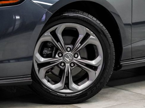 Used 2024 Honda Accord EX image 3