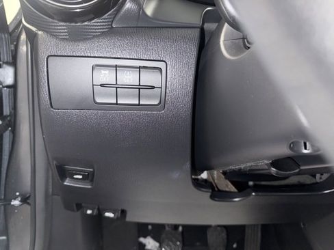 Used 2017 Toyota Yaris iA image 20