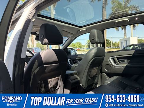 Used 2016 Land Rover Discovery Sport HSE AWD/4WD image 26