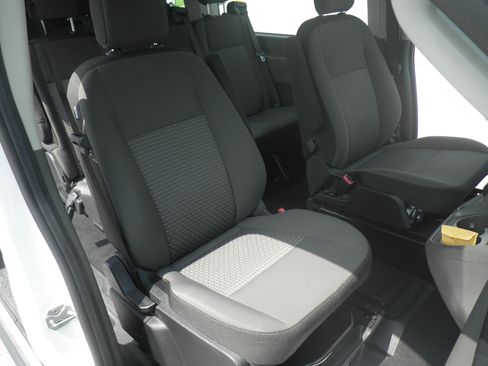 Used 2024 Ford Transit 350 XLT image 22