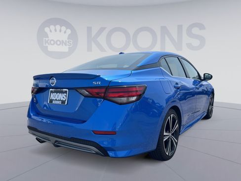Used 2023 Nissan Sentra SR FWD image 7