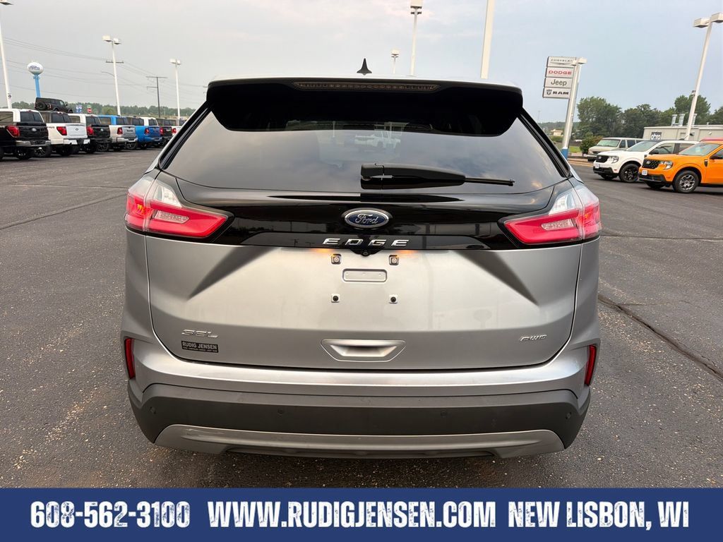 Used 2022 Ford Edge SEL AWD/4WD image 4