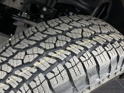 New 2026 Jeep Wrangler Sport S image 37