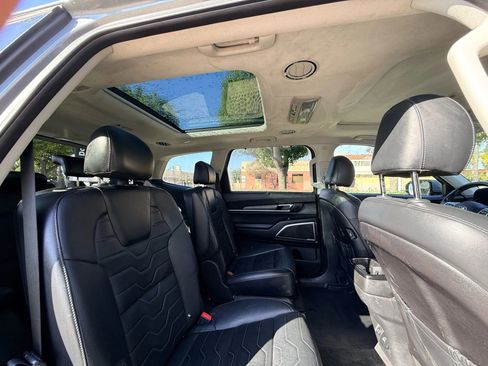 Used 2021 Kia Telluride SX w/ SX Prestige Package image 21