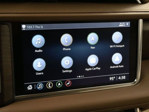 Used 2021 GMC Yukon Denali w/ Denali Premium Package RWD image 10