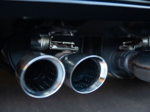 Used 2011 Chevrolet Corvette Grand Sport w/ Preferred Equipment Group image 17