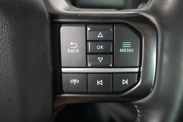 Used 2024 Ford F450 Platinum w/ FX4 Off-Road Package AWD/4WD image 17